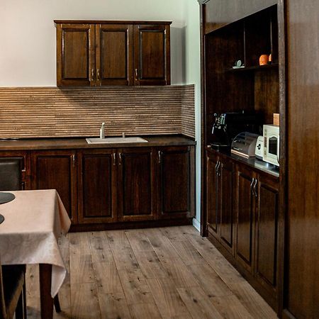 Boutique Marlen Bed & Breakfast Ghimbav Exterior foto