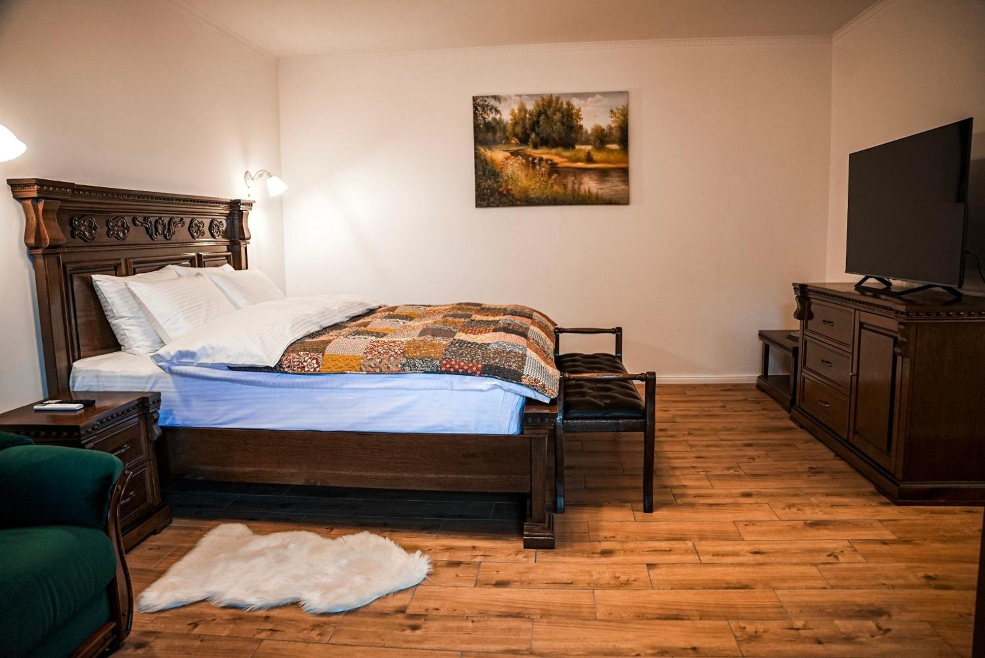 Boutique Marlen Bed & Breakfast Ghimbav Exterior foto